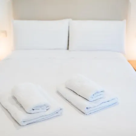 Apartamento Maestro Pleno Centro Y Cerca De La Alhambra, Catedral Y Principales Puntos Turisticos *