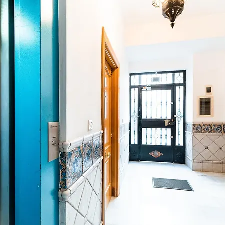 Apartamento Maestro Pleno Centro Y Cerca De La Alhambra, Catedral Y Principales Puntos Turisticos *