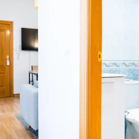 Apartamento Maestro Pleno Centro Y Cerca De La Alhambra, Catedral Y Principales Puntos Turisticos Granada